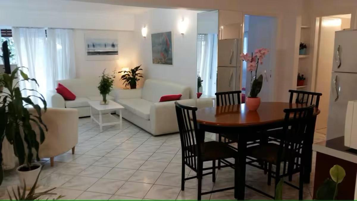 Flor De Mayo,Apt In Alimos Near The Sea Афины Экстерьер фото