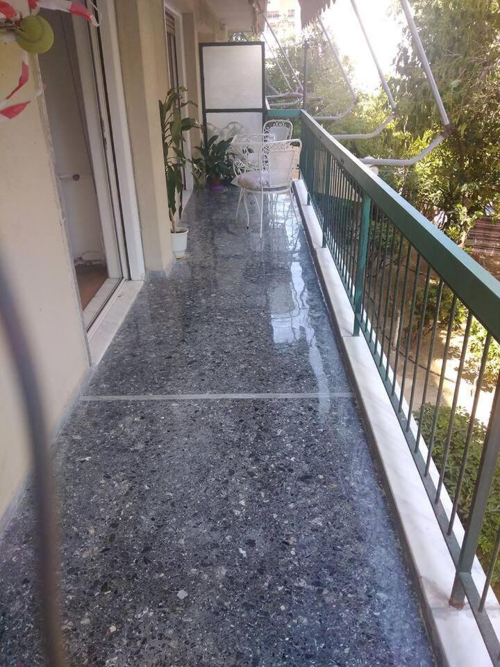 Flor De Mayo,Apt In Alimos Near The Sea Афины Экстерьер фото